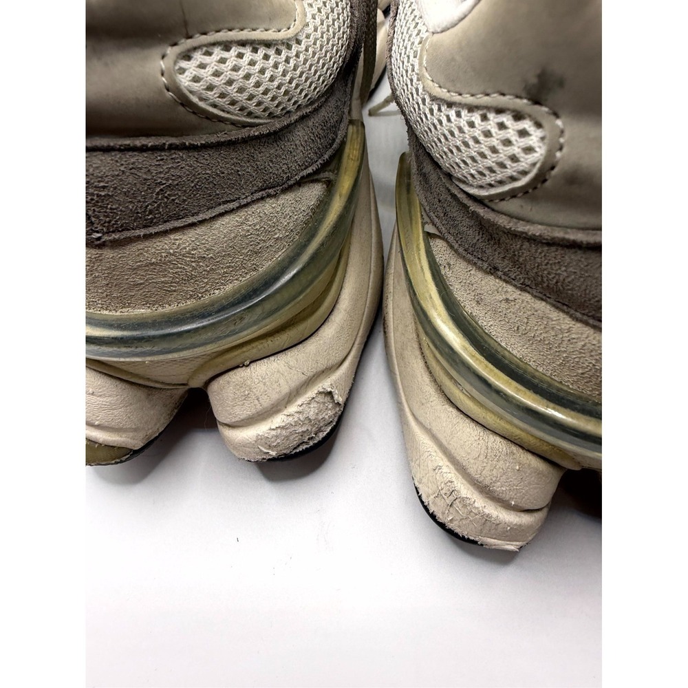 New Balance 9060 Unisex M10/W11.5‎ Shoes Rain Cloud Castle Rock Lace Up Sneakers - Picture 5 of 14